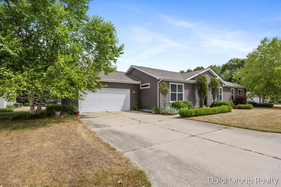 7861 Schooner, Stanwood, MI 49346 - #2