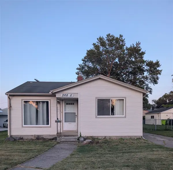 26840 Chippendale, Roseville, MI 48066
