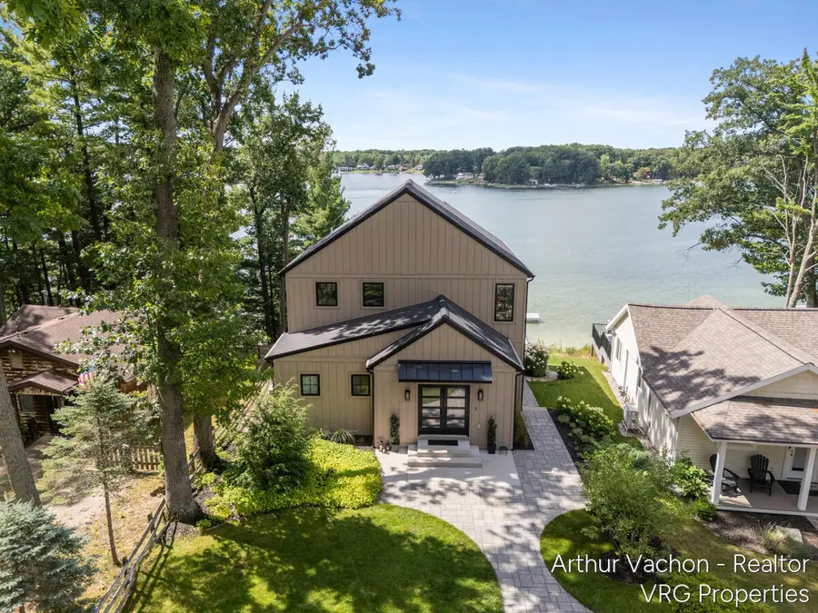 5722 El Camino, Newaygo, MI 49337 - #3