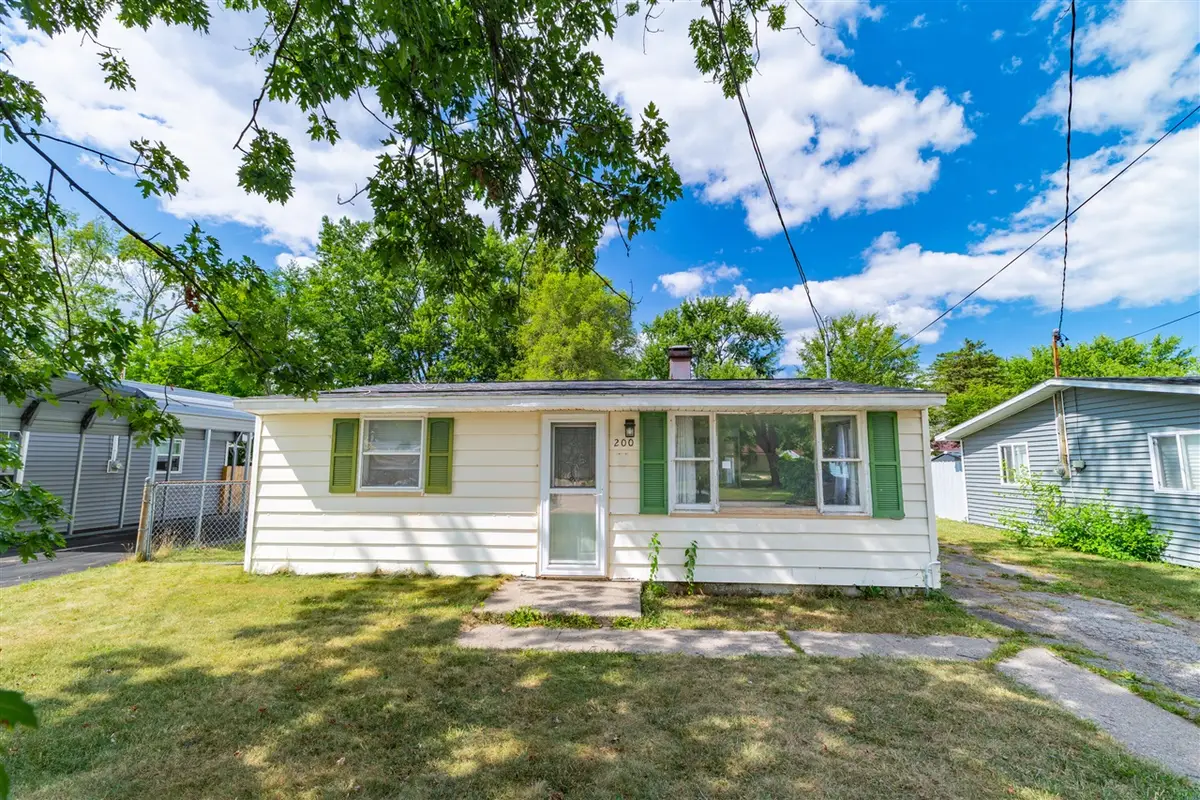 200 Wellworth, Springfield, MI 49037 - #1