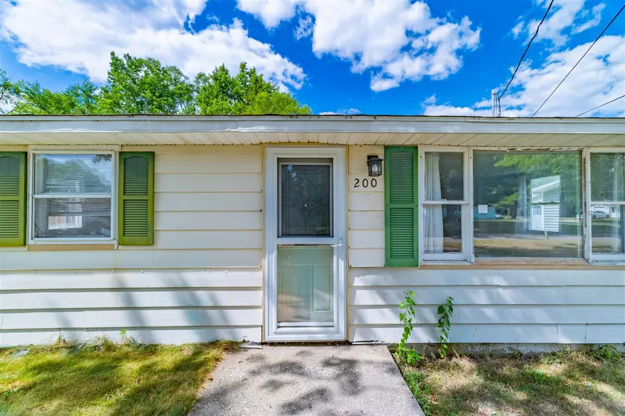 200 Wellworth, Springfield, MI 49037 - #2