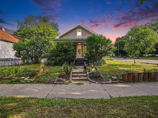 215 E Melendy, Ludington, MI 49431
