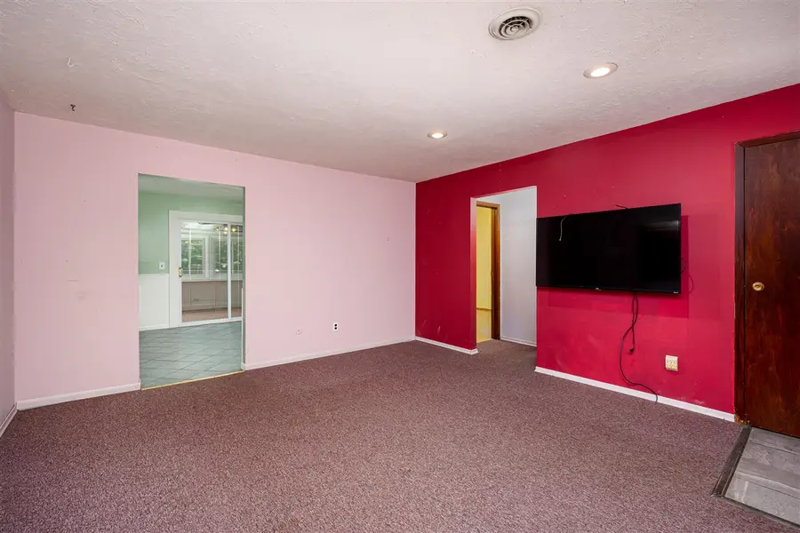 6272 Earhart, Ann Arbor, MI 48105 - #3