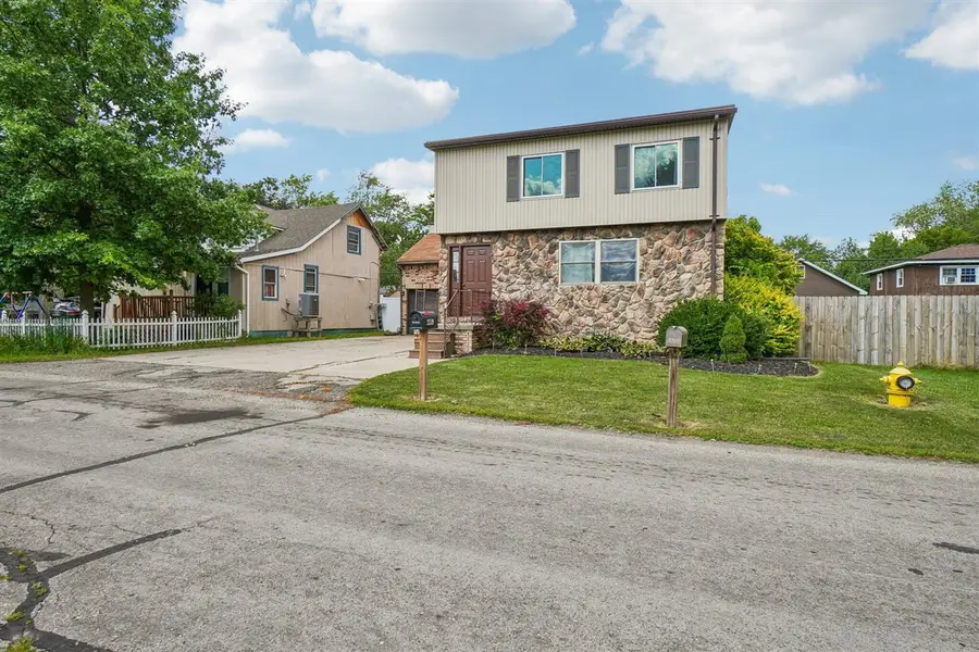 3559 Baycrest, Monroe, MI 48162 - #2