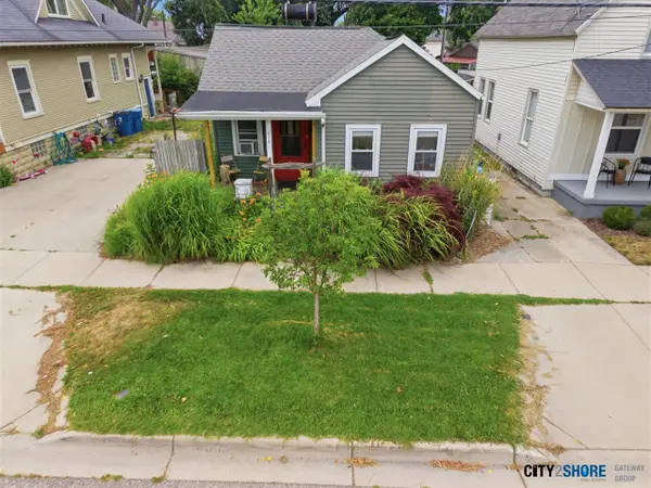 413 N 6th, Grand Haven, MI 49417