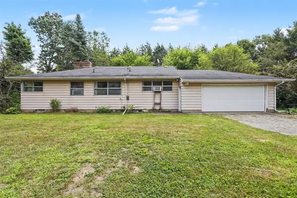 34053 20th, Gobles, MI 49055