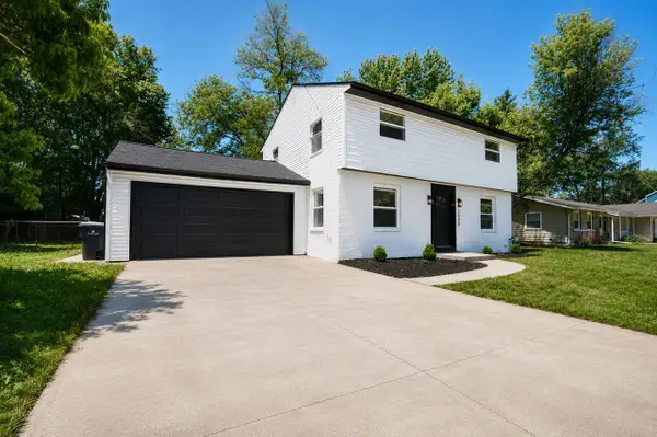 2490 Strathmore, Kalamazoo, MI 49009