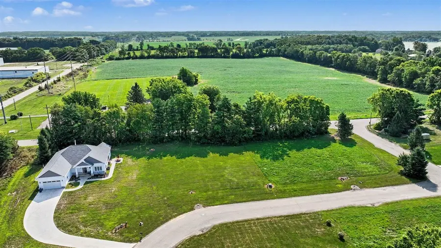3 Catamaran, Cassopolis, MI 49031 - #2