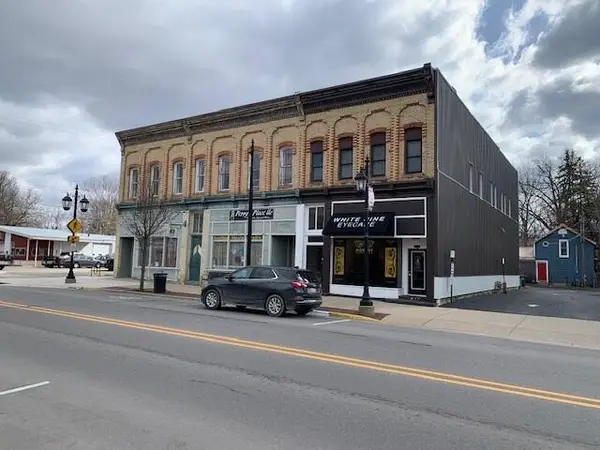 88 N Main, Cedar Springs, MI 49319