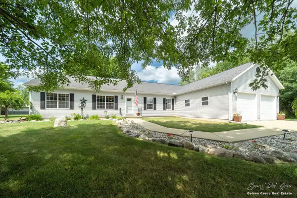 6943 Riverwood, Belding, MI 48809