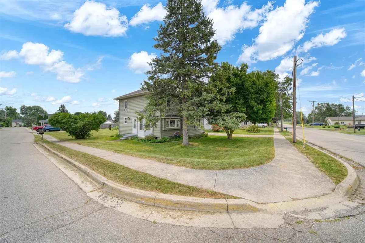 109 Wells, Britton, MI 49229 - #1
