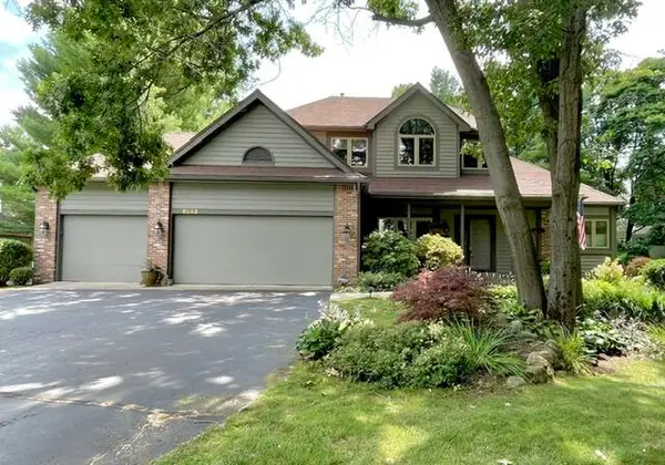 5243 Saddle Club, Kalamazoo, MI 49009