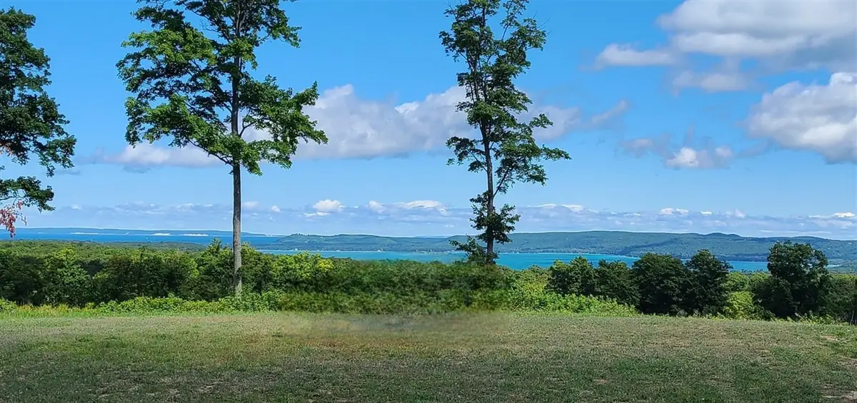 5512 W Timber Wolf, Empire, MI 49630 - #1