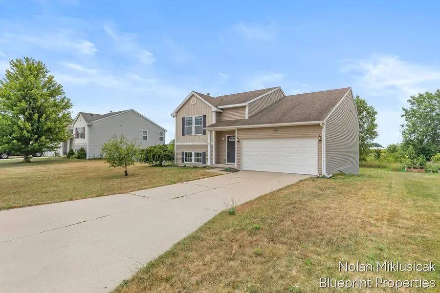 1840 Greenview, Zeeland, MI 49464 - #3