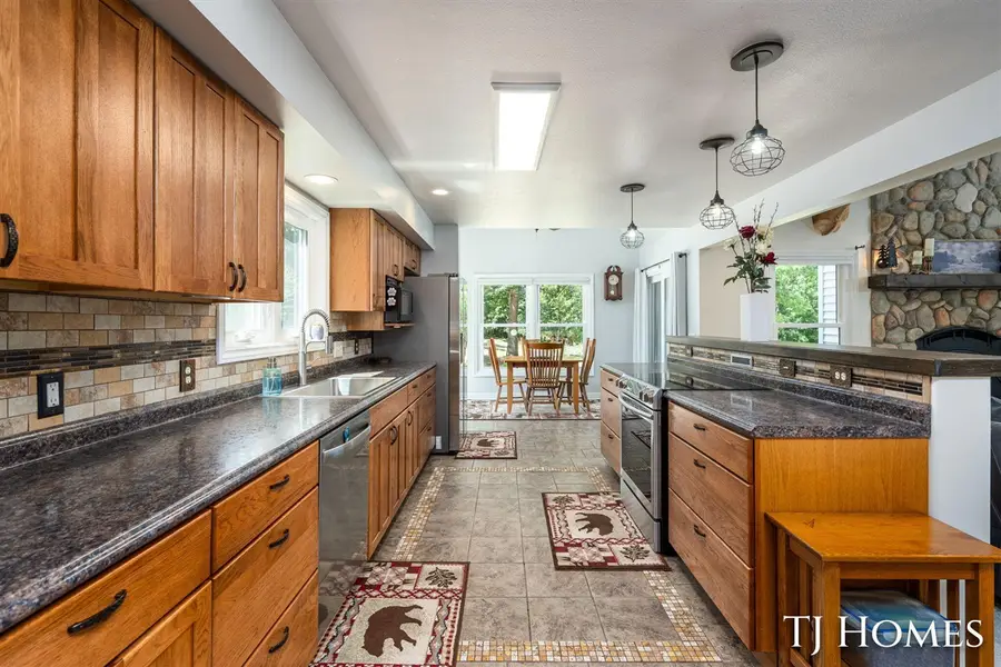 176 109th, Plainwell, MI 49080 - #2