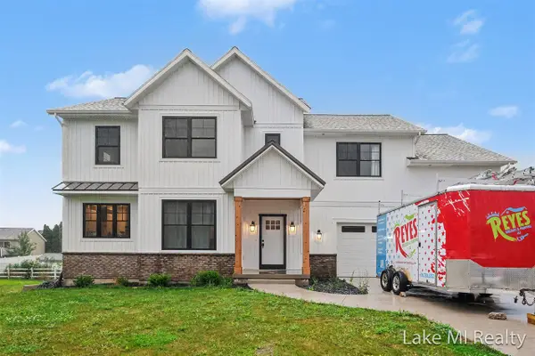 5655 Courtney Lynn, Grandville, MI 49418