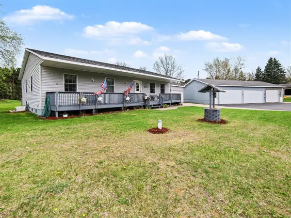 4935 W Deren, Ludington, MI 49431