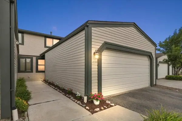 1220 Charleston, Northville, MI 48167
