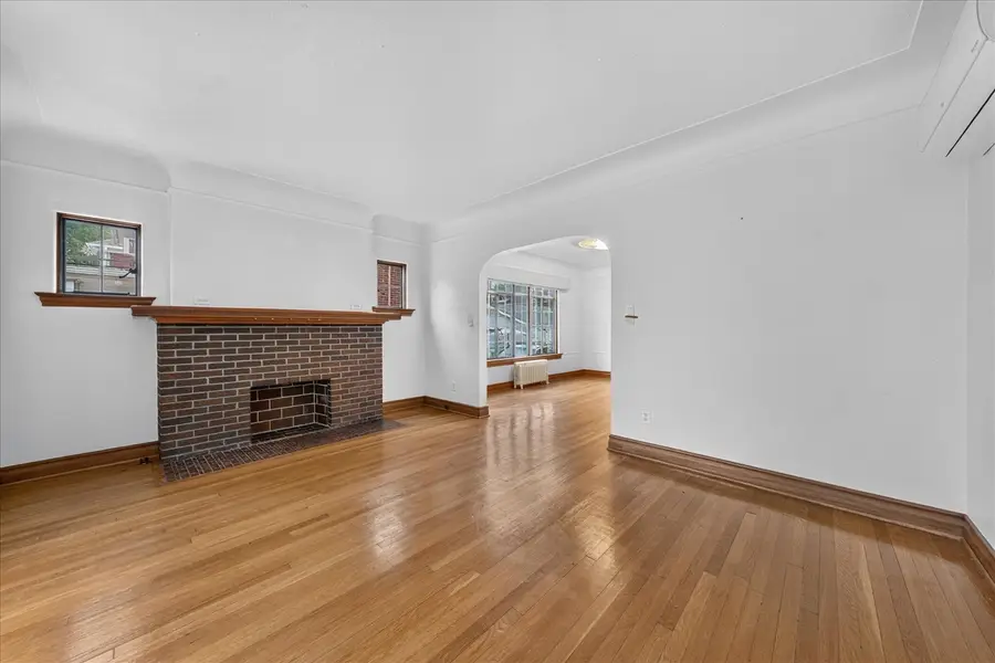 873 - 875 Nottingham, Grosse Pointe, MI 48230 - #3
