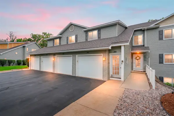 4128 W Centre #205, Portage, MI 49024