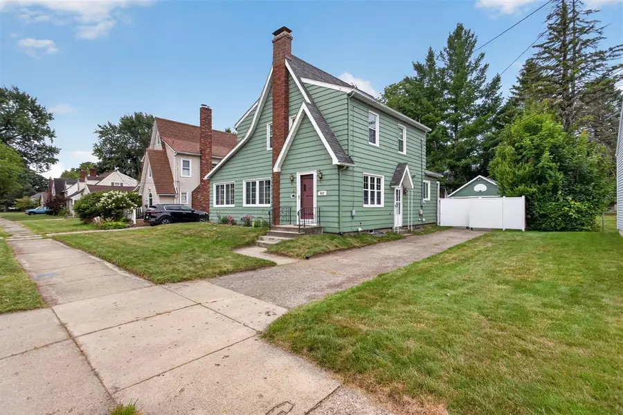 912 S Wisner, Jackson, MI 49203 - #2