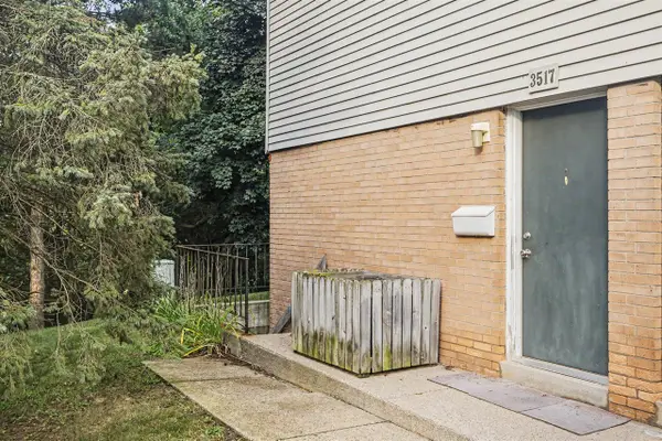 3517 Kenbrooke, Kalamazoo, MI 49006