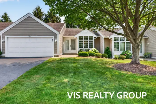 851 Claremont, Holland, MI 49423