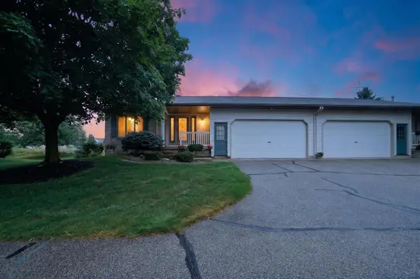 6523 Wood Dora, Caledonia, MI 49316