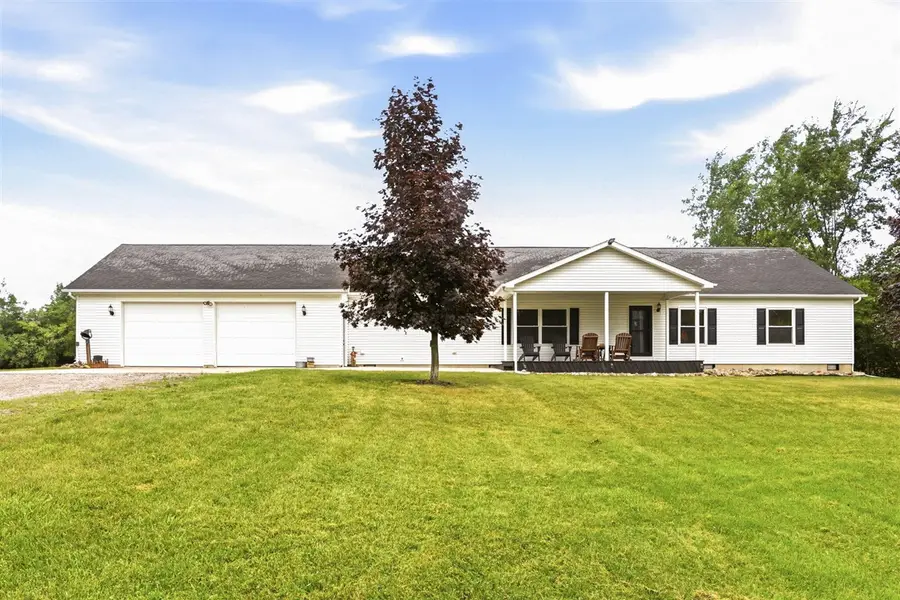 3135 Lee Hill, Caro, MI 48723 - #2
