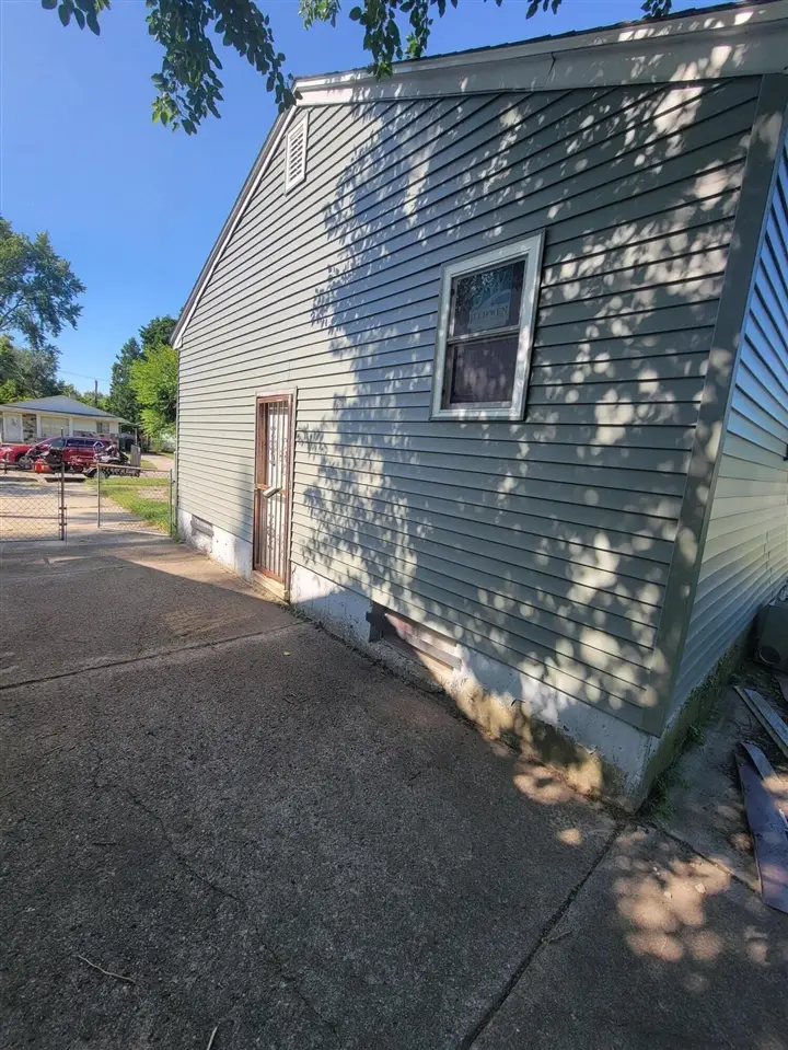 27054 Notre Dame, Inkster, MI 48141 - #3