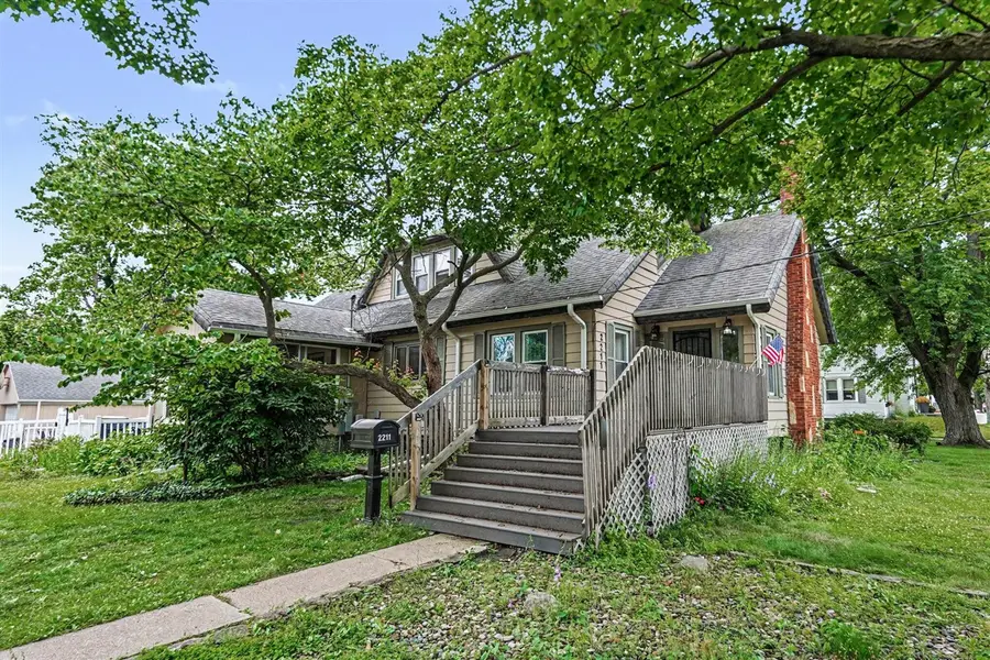 2211 Morton, Saint Joseph, MI 49085 - #3