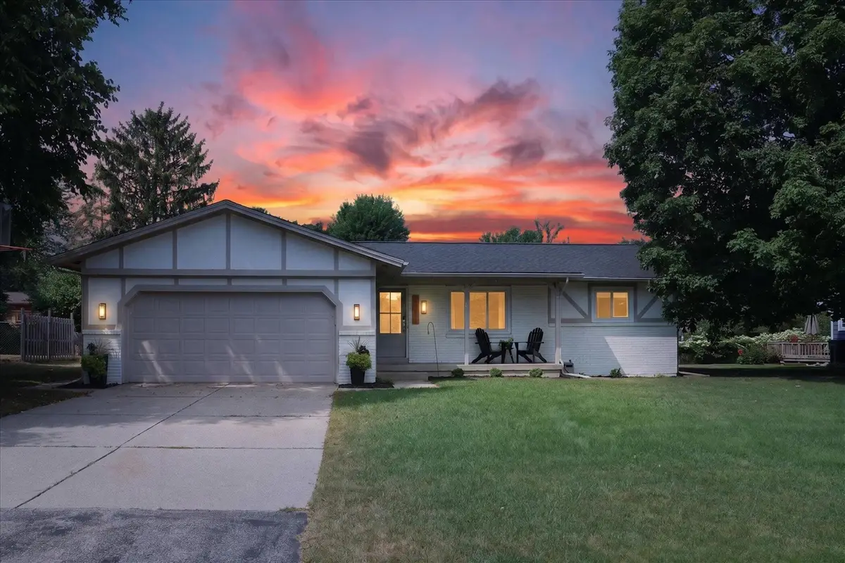 6287 Patagonia, Grand Rapids, MI 49546 - #1