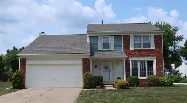 921 Whittier, Canton, MI 48187