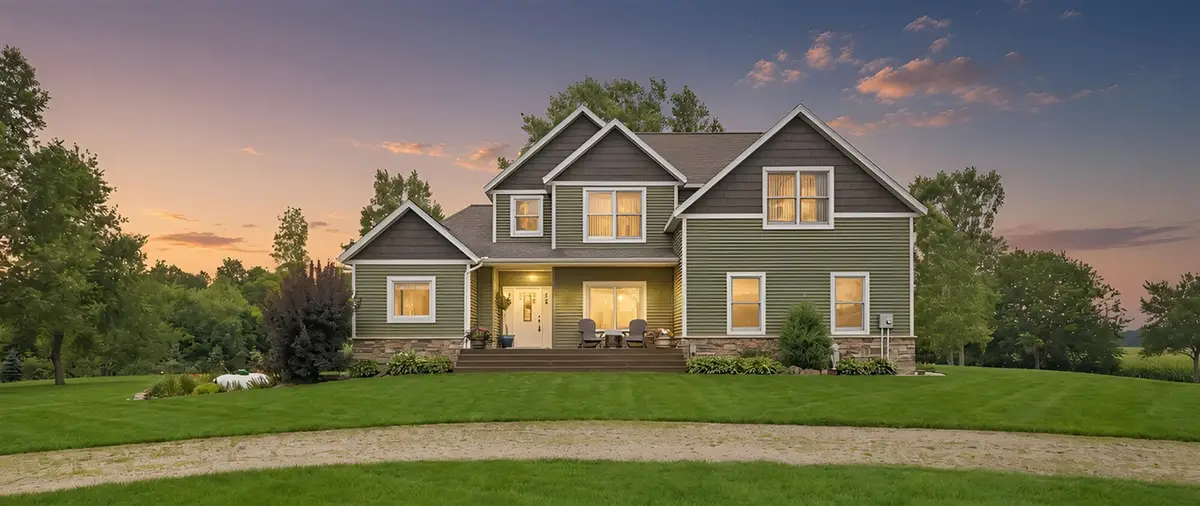 7115 Clinton, Clarksville, MI 48815 - #1