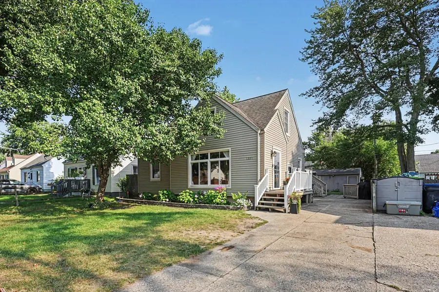1357 Cornell, Muskegon, MI 49441 - #3