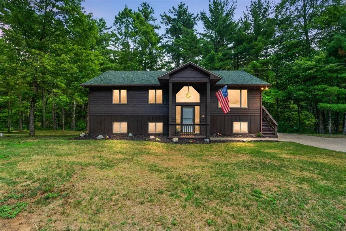 3729 S Walnut, White Cloud, MI 49349 - #1
