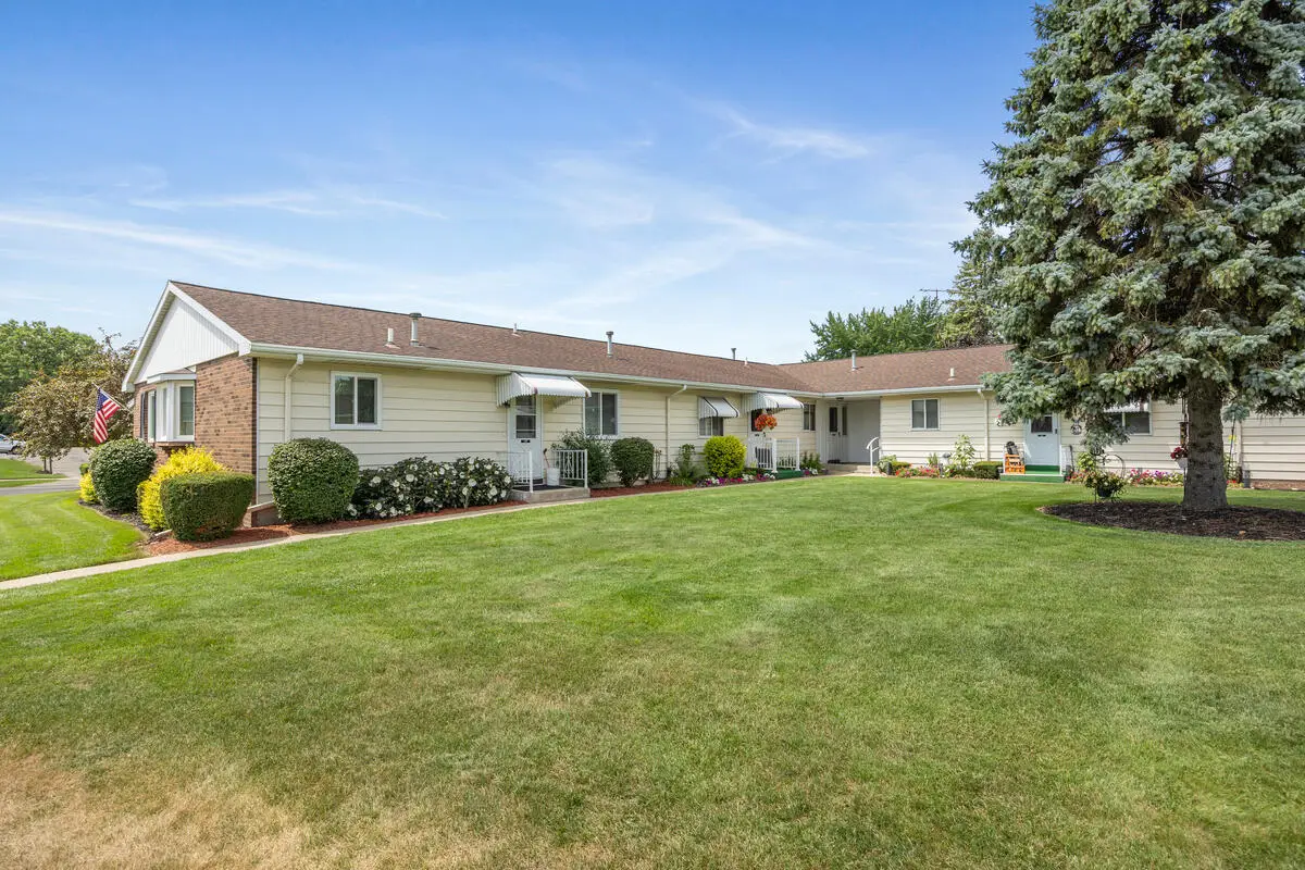 5946 Leisure South, Grand Rapids, MI 49548 - #1