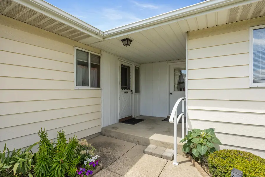 5946 Leisure South, Grand Rapids, MI 49548 - #2