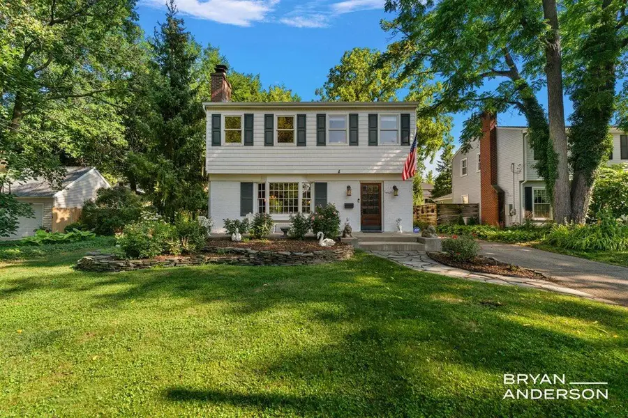 2221 El Dorado, Grand Rapids, MI 49506 - #2