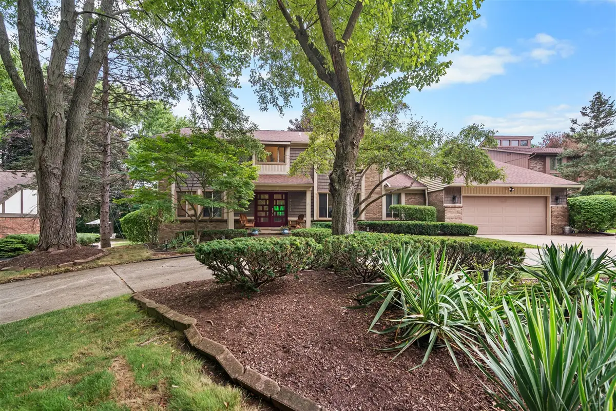 29822 Deer Run, Farmington Hills, MI 48331 - #1