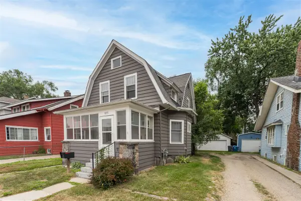 835 Lay, Kalamazoo, MI 49001