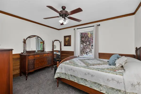 48989 92nd, Decatur, MI 49045