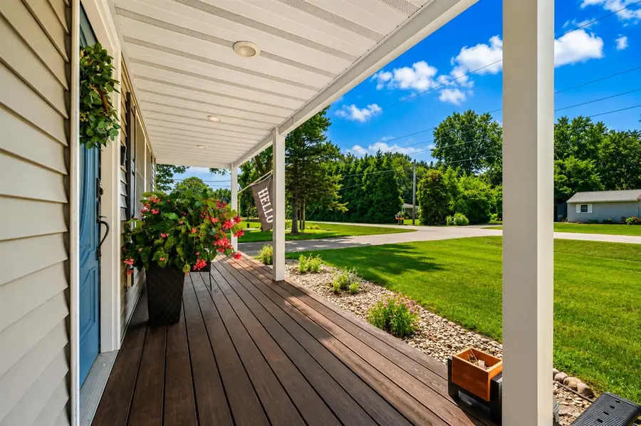 985 Greenfield, Saint Joseph, MI 49085 - #3
