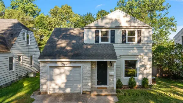 2417 Brooklyn, Grand Rapids, MI 49507