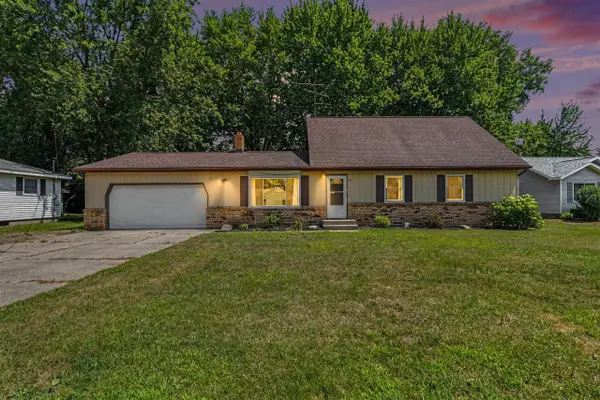 96 West, Coopersville, MI 49404