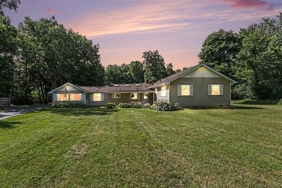 2125 W Kimmel, Jackson, MI 49201 - #2