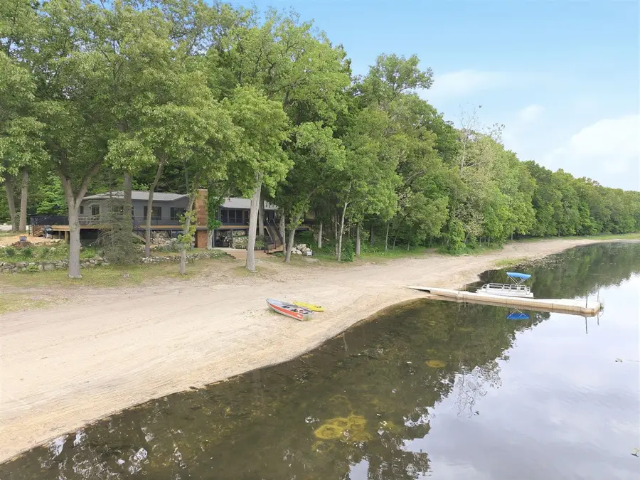 27661 Pine Lake, Edwardsburg, MI 49112 - #2