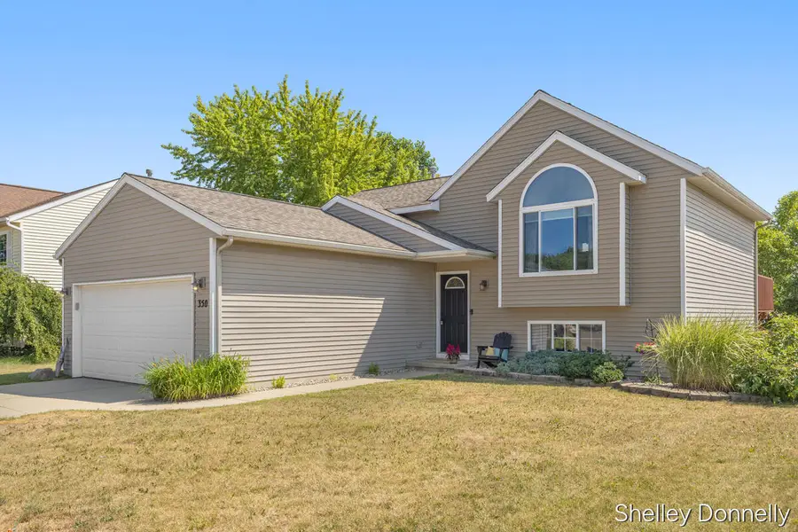 350 Pioneer, Cedar Springs, MI 49319 - #2