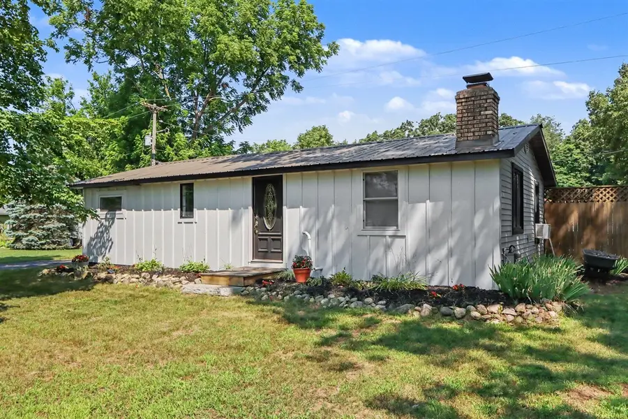 25490 Front, Mattawan, MI 49071 - #2