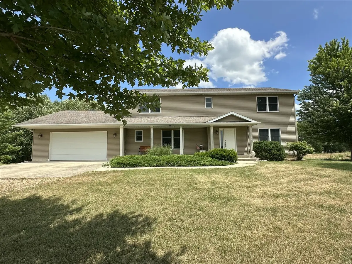 67025 46th, Hartford, MI 49057 - #1